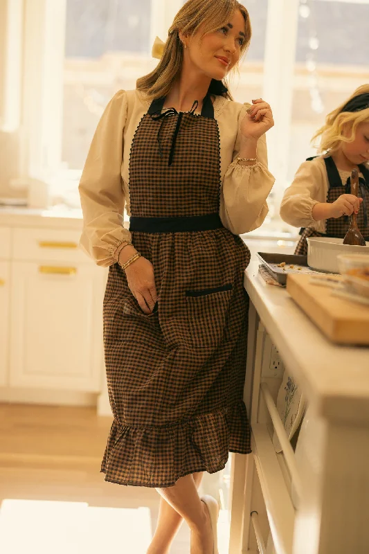 Ivy Apron in Maple Brown Gingham Cotton - FINAL SALE