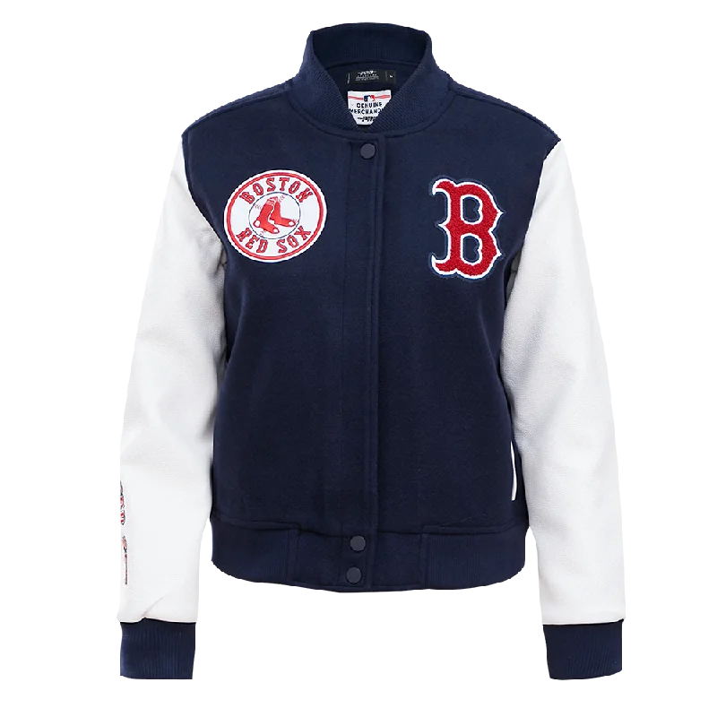 CHAMARRA UNIVERSITARIA MLB BOSTON RED SOX CLASSIC ESSENTIALS PARA MUJER