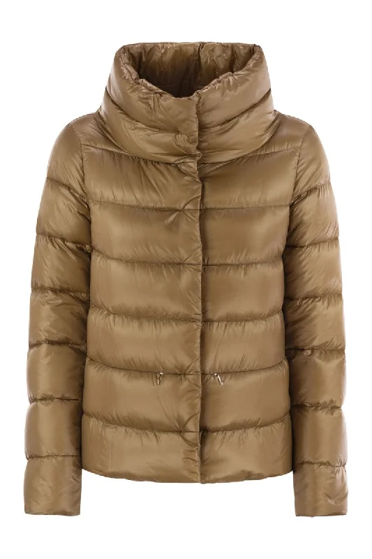 Down jacket with ring collar